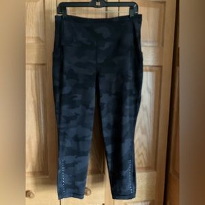 Lululemon Swift Speed 23”